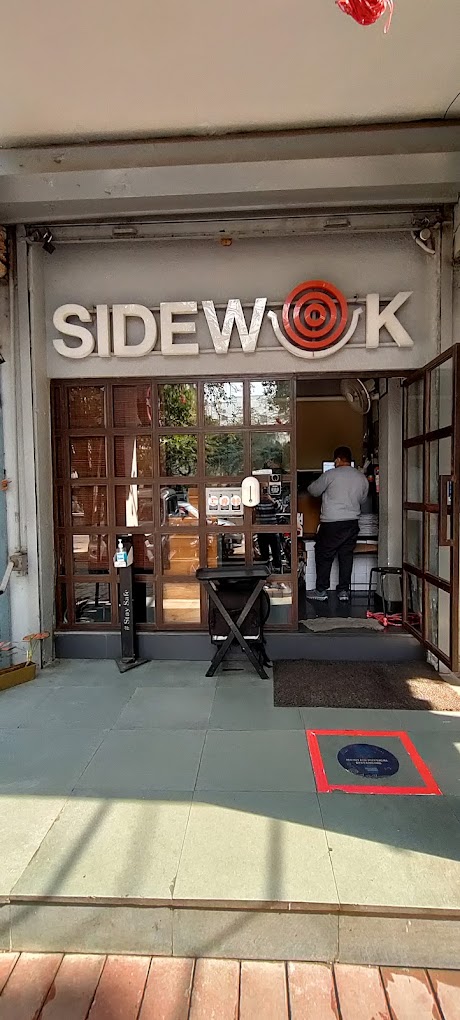 Sidewok, Lodhi Colony, New Delhi